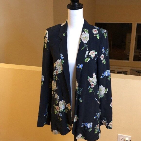 Zara Woman Navy Multicolor Floral Blazer, Professional Casual Chic, X Small, New - Picture 1 of 7